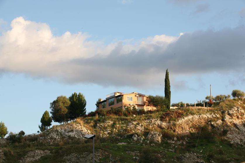 Ciuci'S Manor Villa Aragona Buitenkant foto